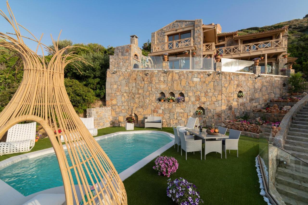 Felini Palace Agia Pelagia  Luaran gambar