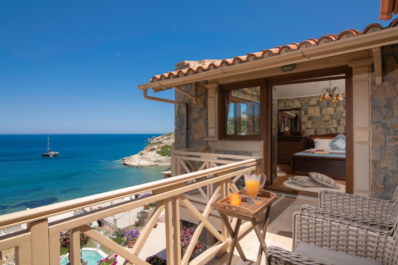 Felini Palace Agia Pelagia  Luaran gambar