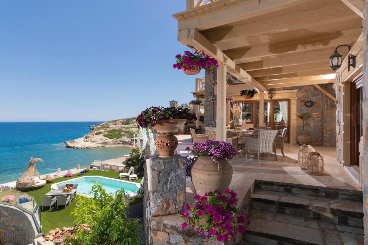 Felini Palace Agia Pelagia  Luaran gambar