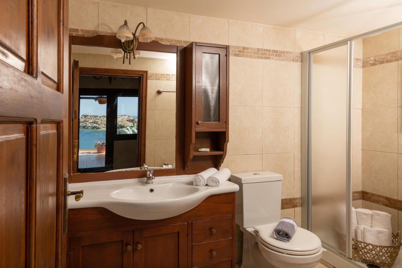 Felini Palace Agia Pelagia  Luaran gambar